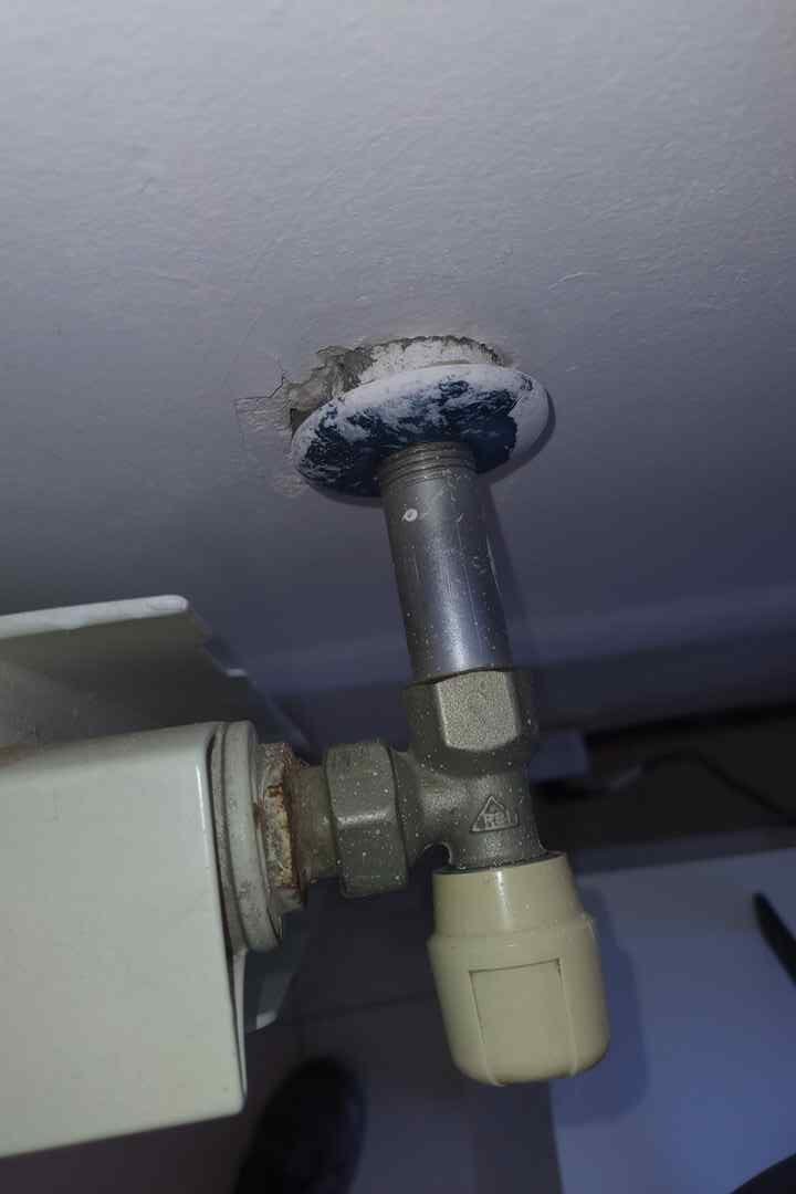 Racor-A-90Â°-Rosca-Macho-Giacomini-1-X-1-Gz127y055-(-X-10-U) sku10482